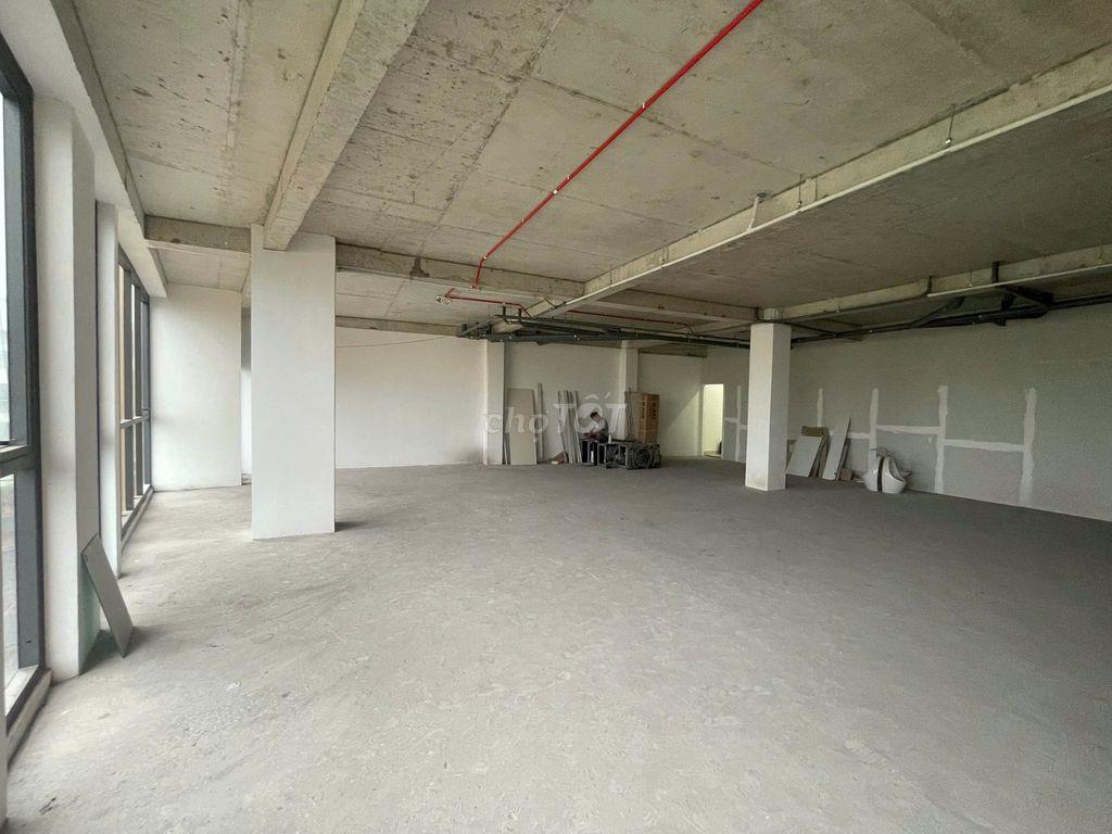 MB cho thuê dt : 11 x 14m2, giá 16tr/ Gần chợ ĐÔng hoà