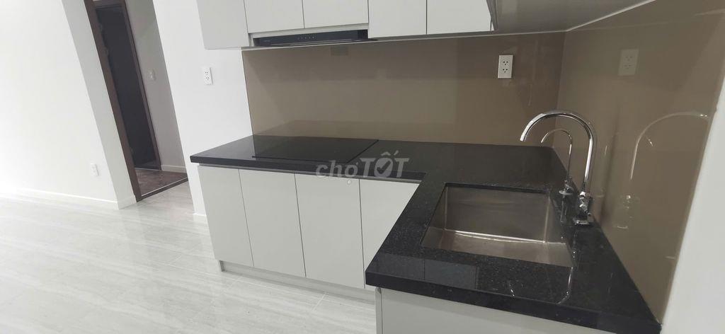 Căn Hộ 2PN,2WC EMerald, giá 6.1/ tháng