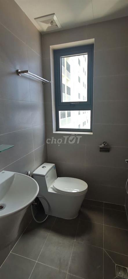 Tuyển 1 slot phòng ngủ nhỏ gần trường SPKT Thủ Đức