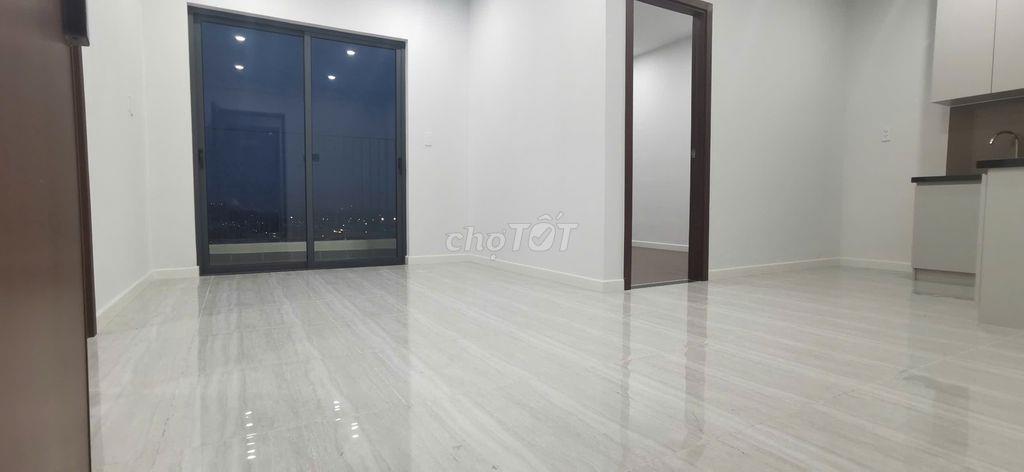 Pass 1  phòng master 3.5tr gần trường nhân văn