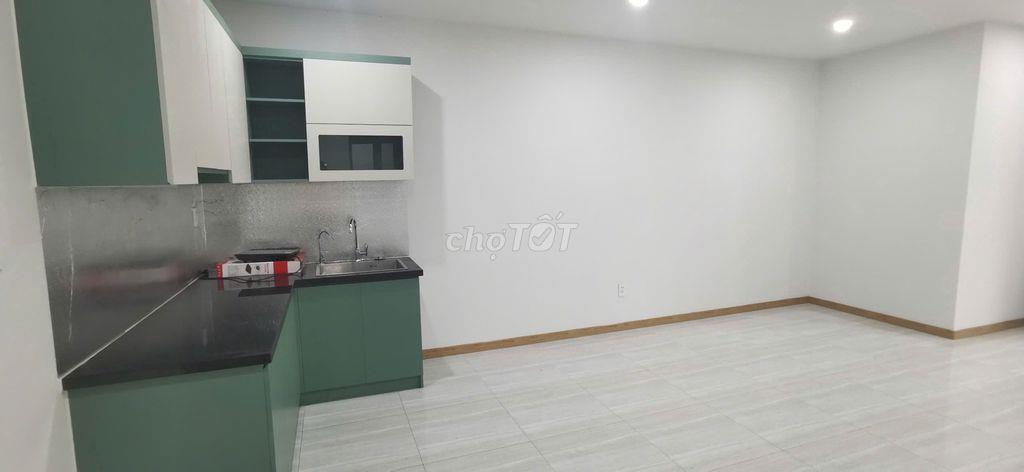Cho thuê 2pn giá 5.5tr tại làng đại học