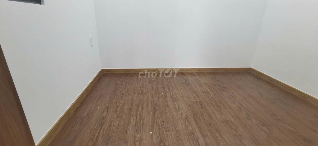 Cho thuê căn hộ  5.5tr gần Bcons Green View 2PN