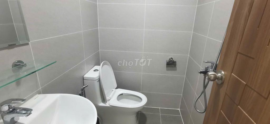 Cho thuê căn hộ  5.5tr gần Bcons Green View 2PN