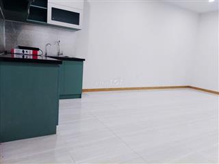 cho thuê căn hộ 5.5tr tại Bcons topaz