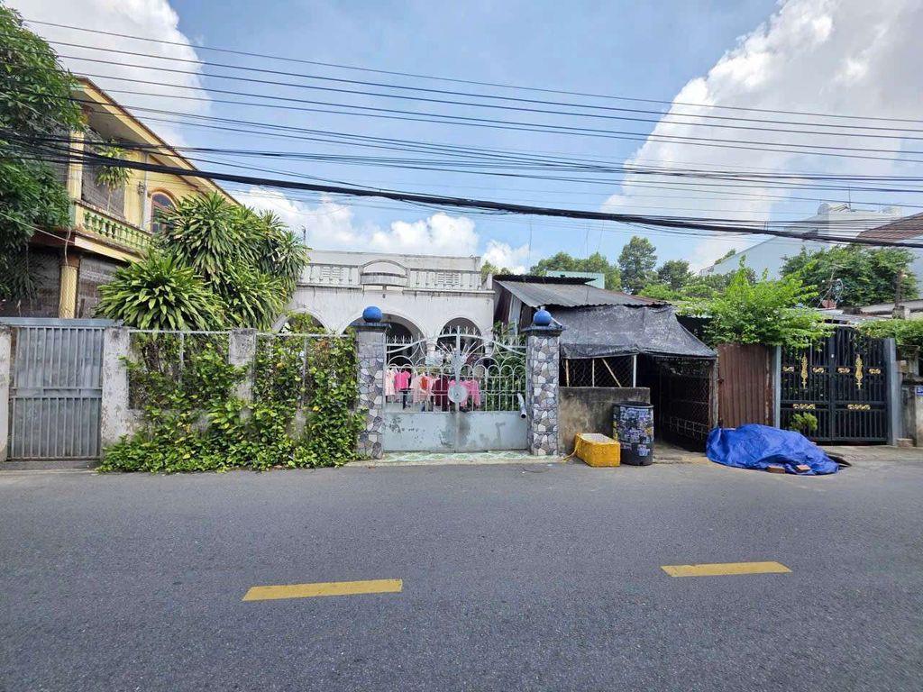 Đất biệt thự 335m ngang 9m đường Nguyễn Đức Thiệu gần VinCom550