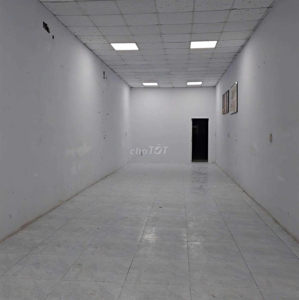 Nhà MT cho thuê nguyên căn
