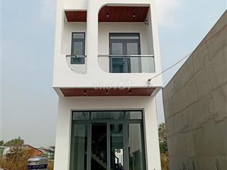 2.86 Tỷ Nhà Phố KDC Thủ Dầu Một - Sổ hoàn công, hẻm xe hơi 7m 