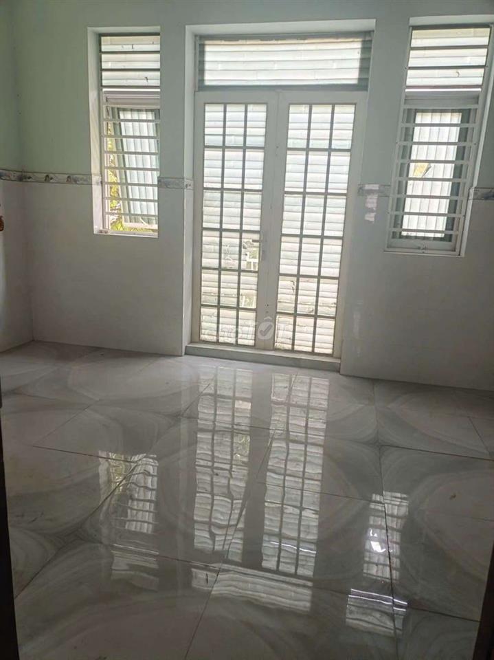 nhà số hồng riêng chính chủ