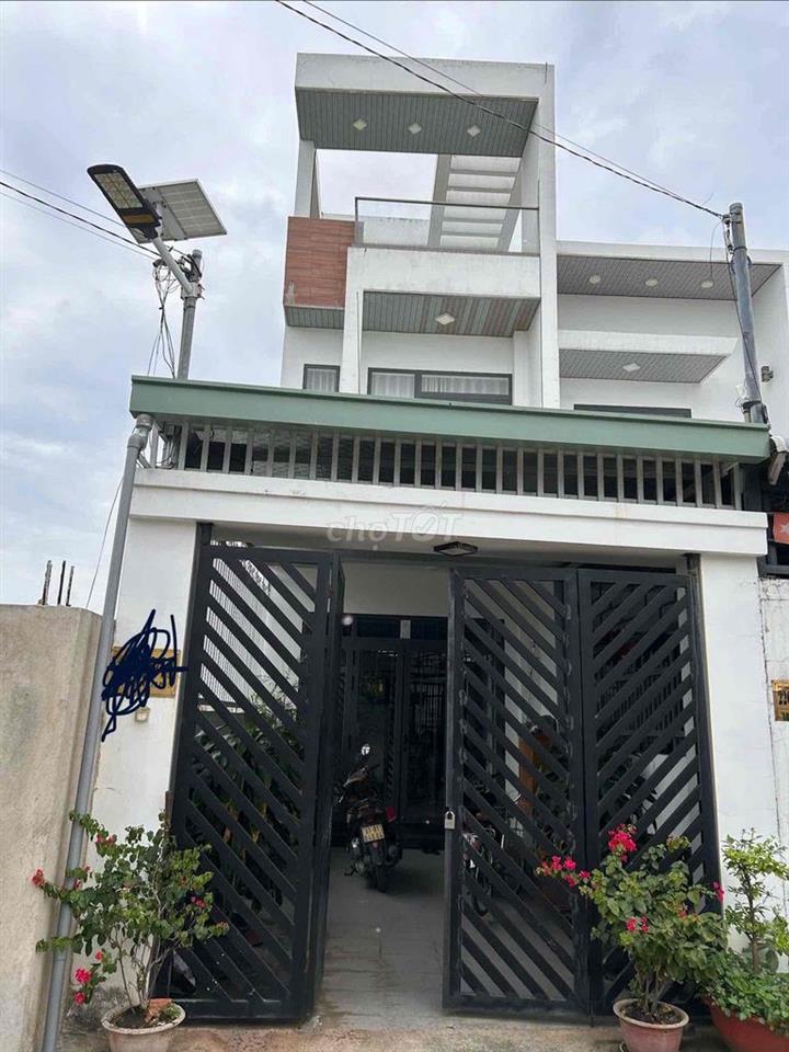 Bán nhà hẻm 220 Huỳnh Văn Luỹ