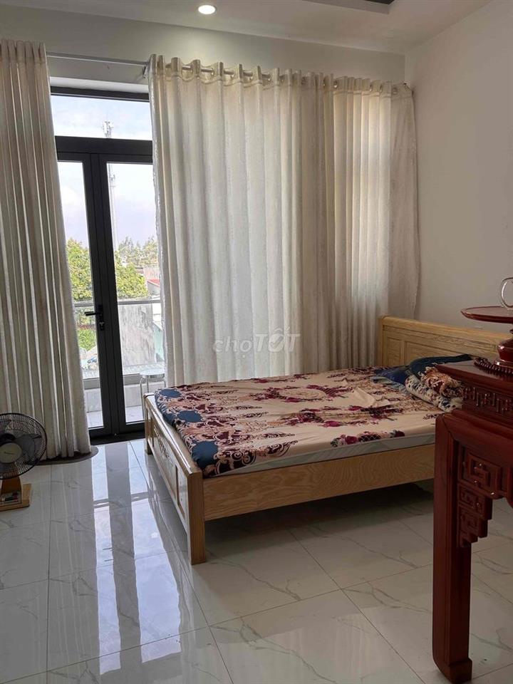 Bán nhà hẻm 220 Huỳnh Văn Luỹ