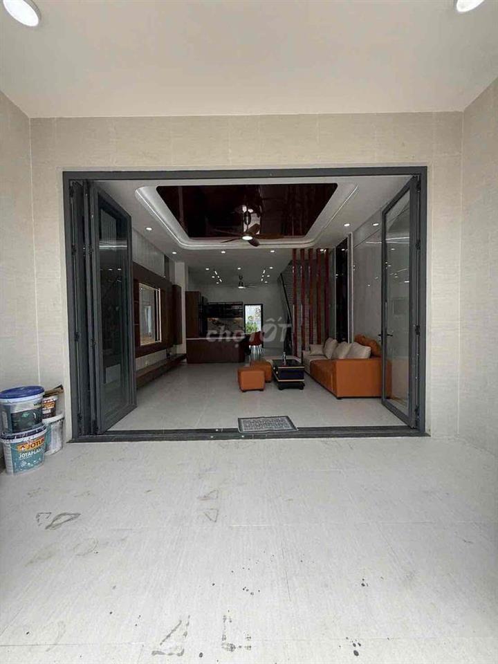 Nhà Trệt Lầu 88m2 full Thổ cư ngang 5m KDC Đồng bộ Giá 4.3tỷ