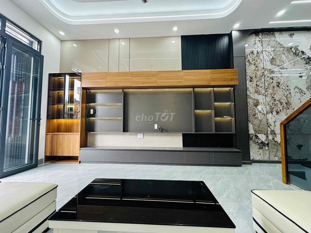 Bán Gấp Nhà 3 Tầng Rẻ hơn hàng xóm 450tr kế bên Aeon_ Cạnh Chợ Đêm
