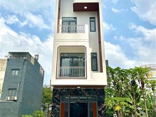 Bán Gấp Nhà 3 Tầng Rẻ hơn hàng xóm 450tr kế bên Aeon_ Cạnh Chợ Đêm
