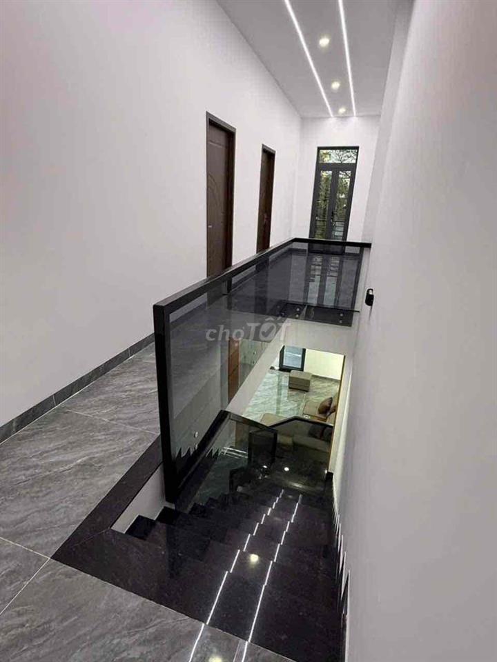 Nhà Lầu Sân Ô tô full Nội Thất Thuận Giao 80m2_ Giá chỉ 3tỷ250tr