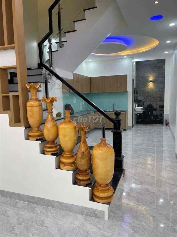 Nhà Trệt 1 lầu KDC đồng bộ Gần Ngã tư Hoà Lân Giá chỉ 4.3tỷ