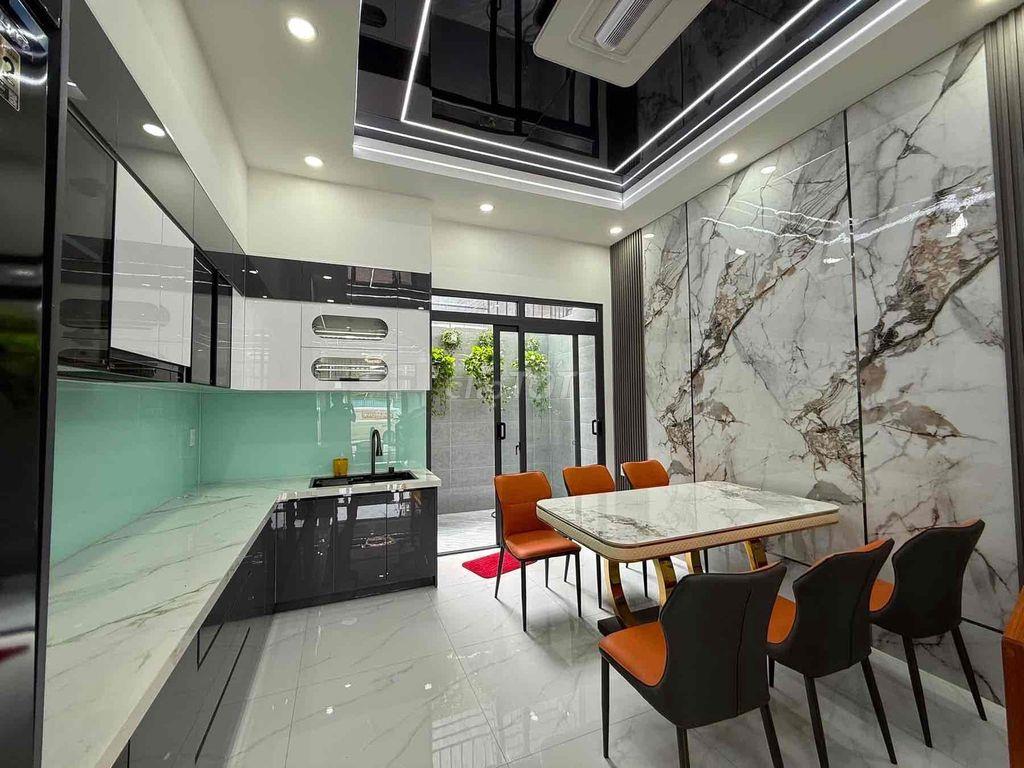 nhà Hoàn Công Mặt Tiền Đường Nhà Nước Kinh Doanh 3 tầng 4.5tỷ