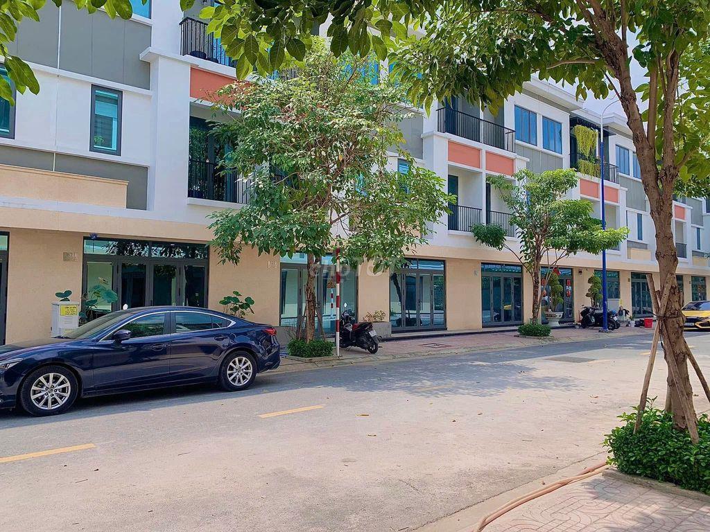 bán nhà 1 trệt 1 lầu Thuận An