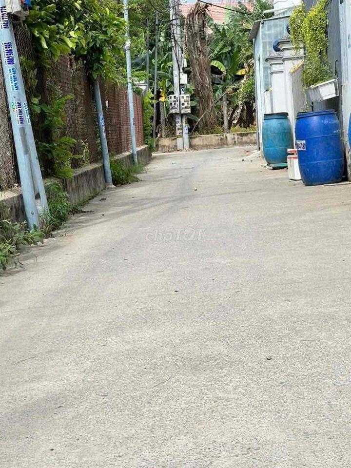 cần bán nha sổ chung) nhà nằm cách trợ tân phước khánh 800m