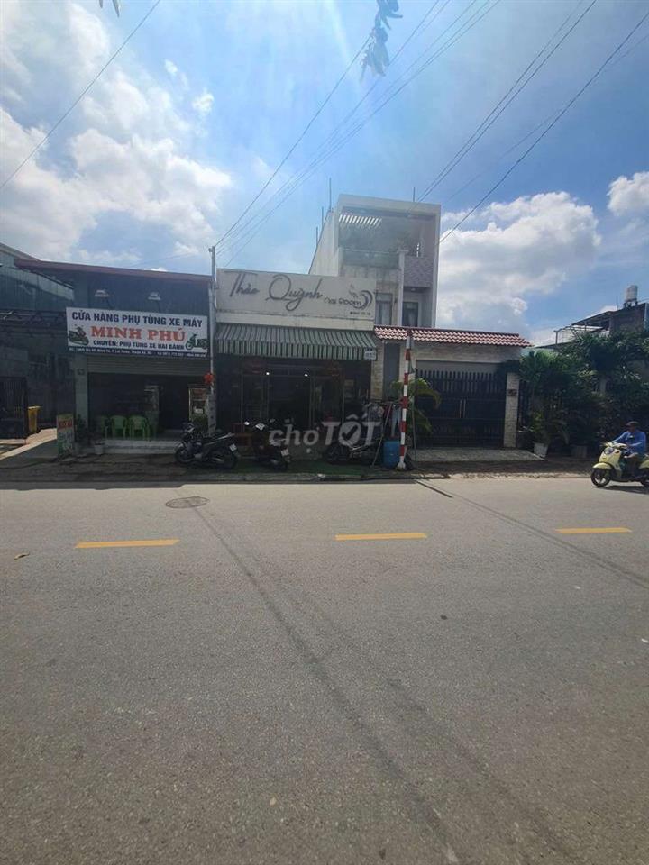 NHÀ MẶT TIỀN KINH DOANH BUÔN BÁN TRUNG TÂM LÁI TJIÊI ,TP HCM