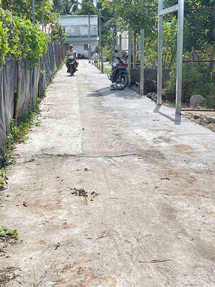 BÁN GẤP ĐẤT GIÁ RẺ LÁI THIÊU 70 / ,TRUNG TÂM LÁI THIÊU ,TP HCM 