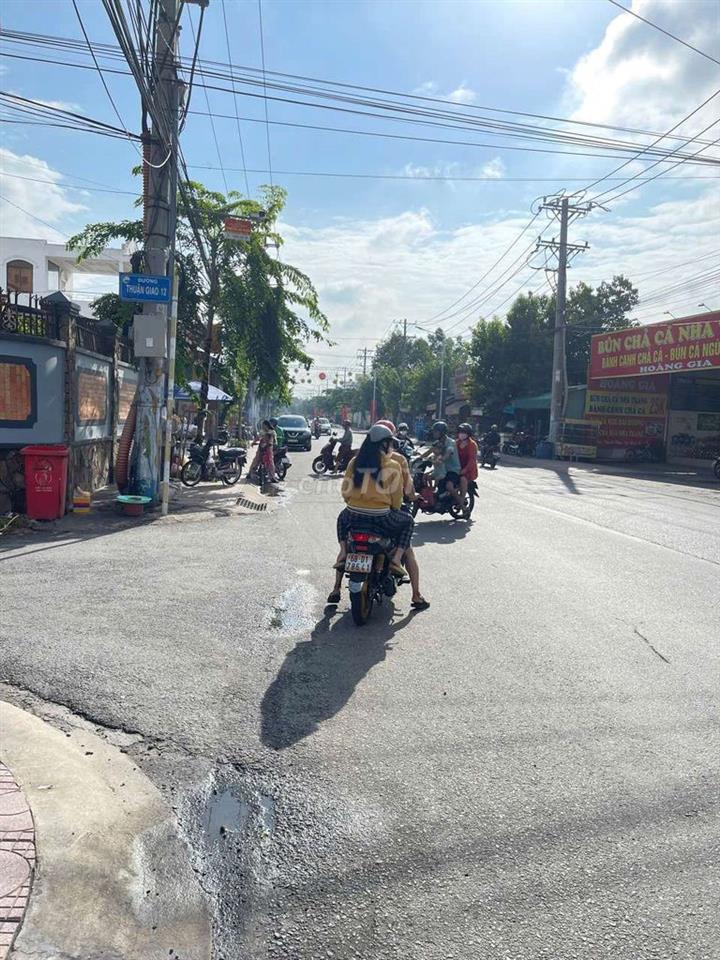 BÁN KHO MT THUẬN GIAO 12 ,GIÁ NGÔP CHỈ 4 ty DT 173 M