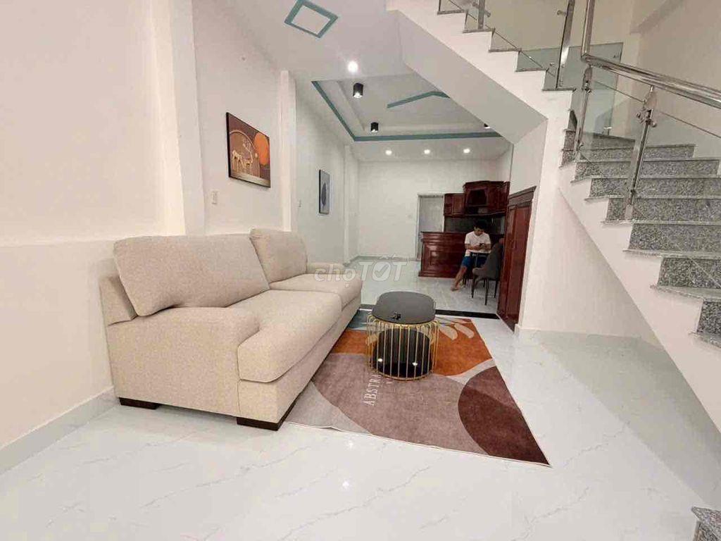 Nhà Hiệp Thành Hẽm  232 Nguyễn Đức Thuận 1tr1L 2pn ,2wc sẵn nội thất