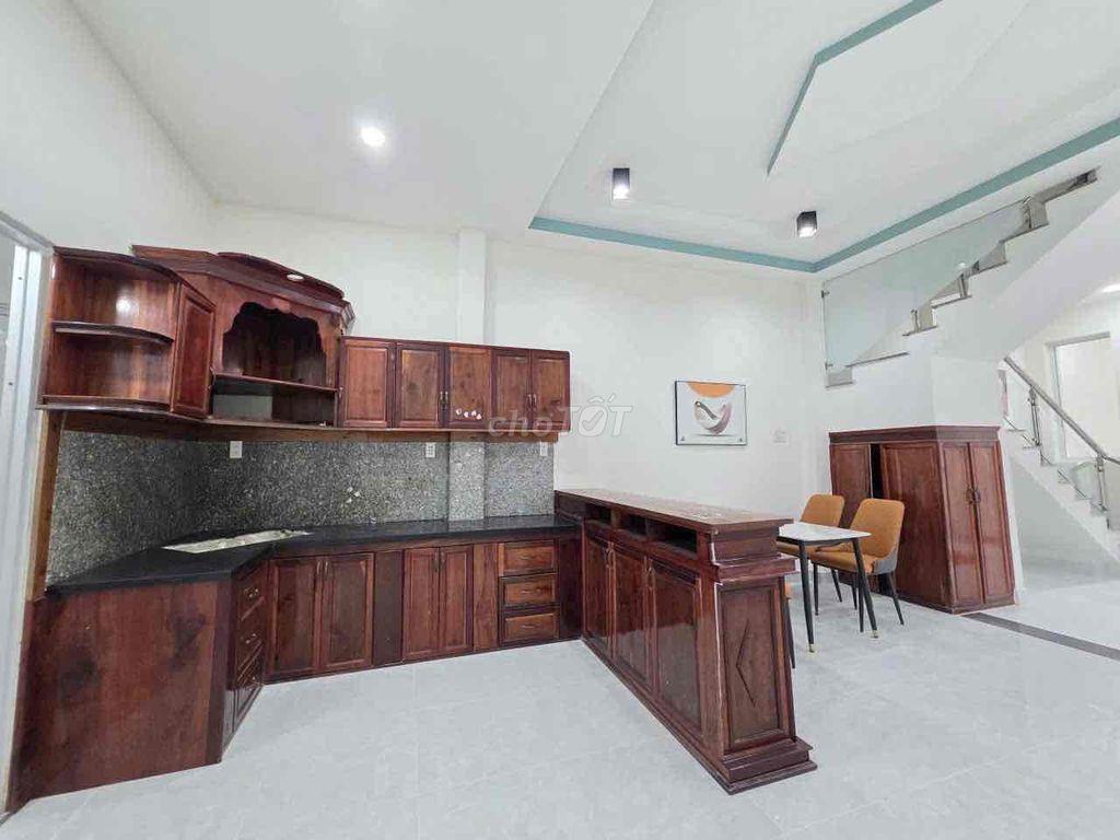 Nhà Hiệp Thành Hẽm  232 Nguyễn Đức Thuận 1tr1L 2pn ,2wc sẵn nội thất