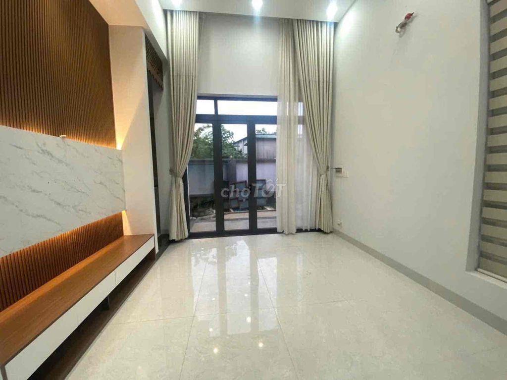 Biệt thự Sân Vườn Phú Hoà 665m2 3pn 4wc. sẵn giường tủ