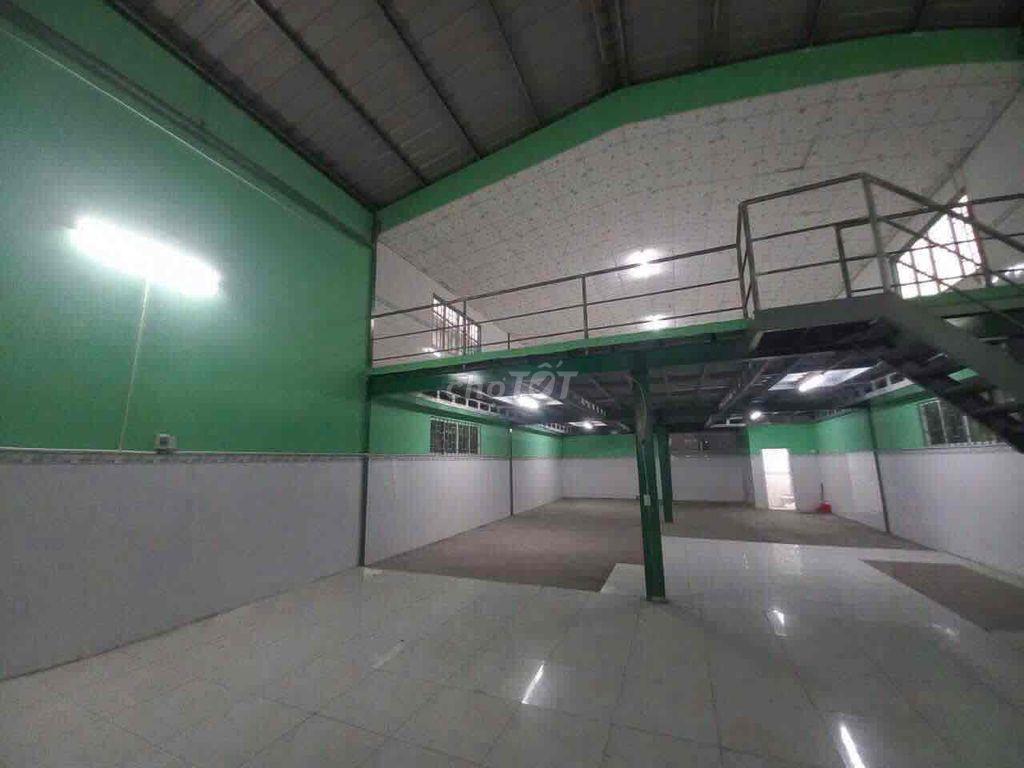 Kho đẹp Tân An , 9x30m. Đường xe cont. có gác lửng , wc