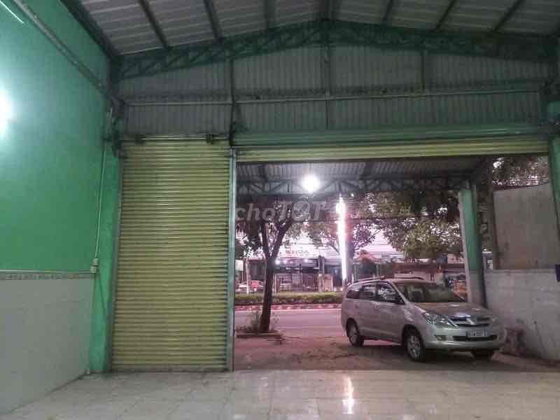 Kho đẹp Tân An , 9x30m. Đường xe cont. có gác lửng , wc
