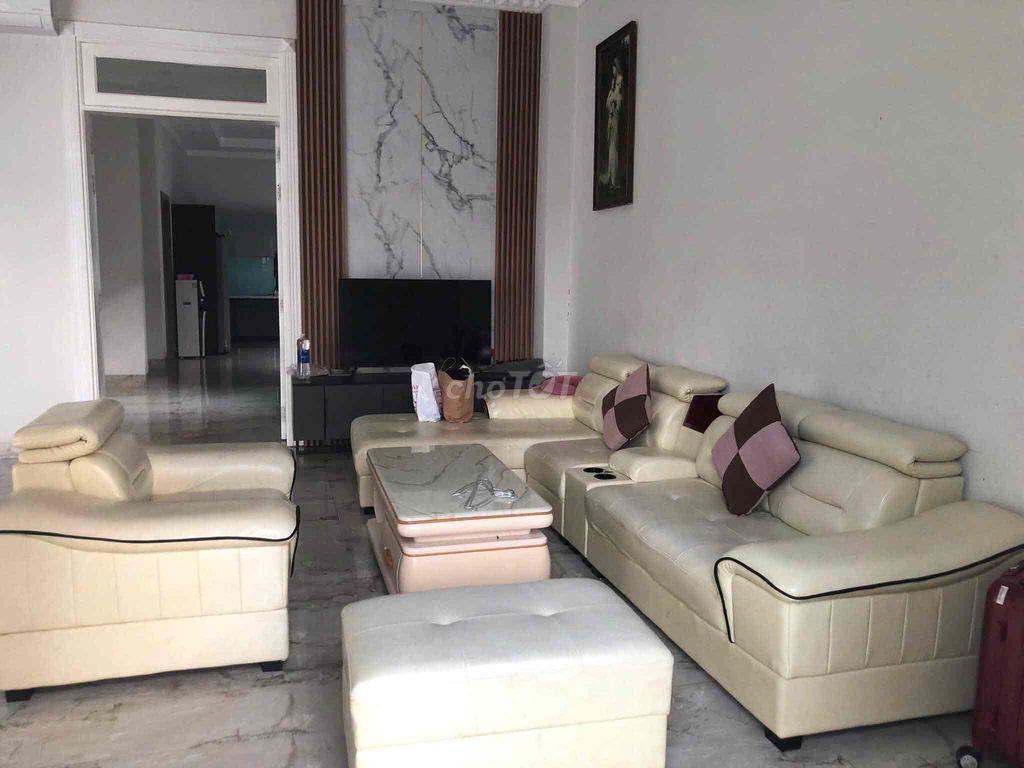 Biệt Thự Thành Phố Mới , gần eaon. 320m2 1 trệt 1 Lầu full nội thất