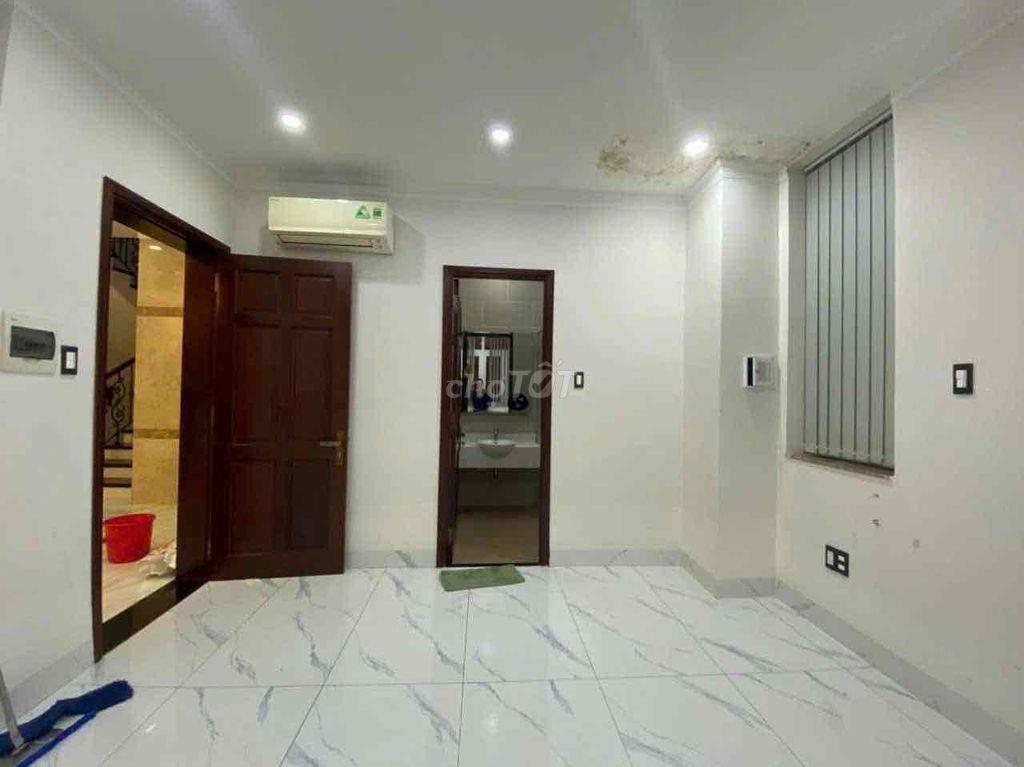 Biệt Thự Phố Đi Bộ Bạch Đằng gần chợ Thủ Dầu Một
