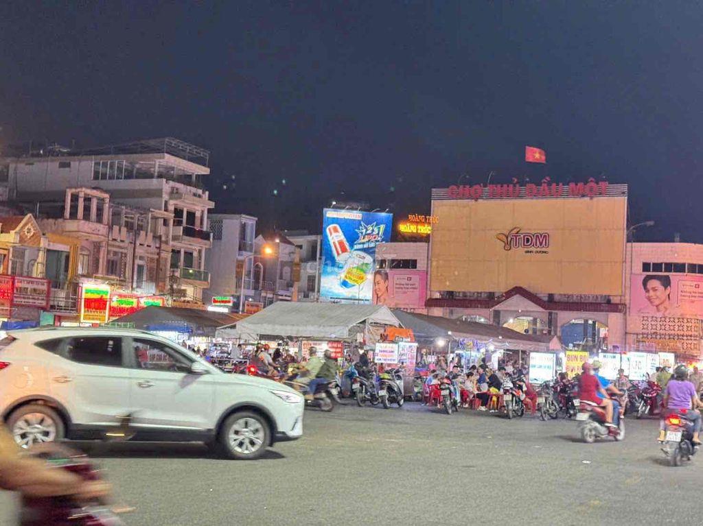 Mặt tiền kinh Doanh Trục chính chợ Thủ Dầu Một , chỉ có căn này