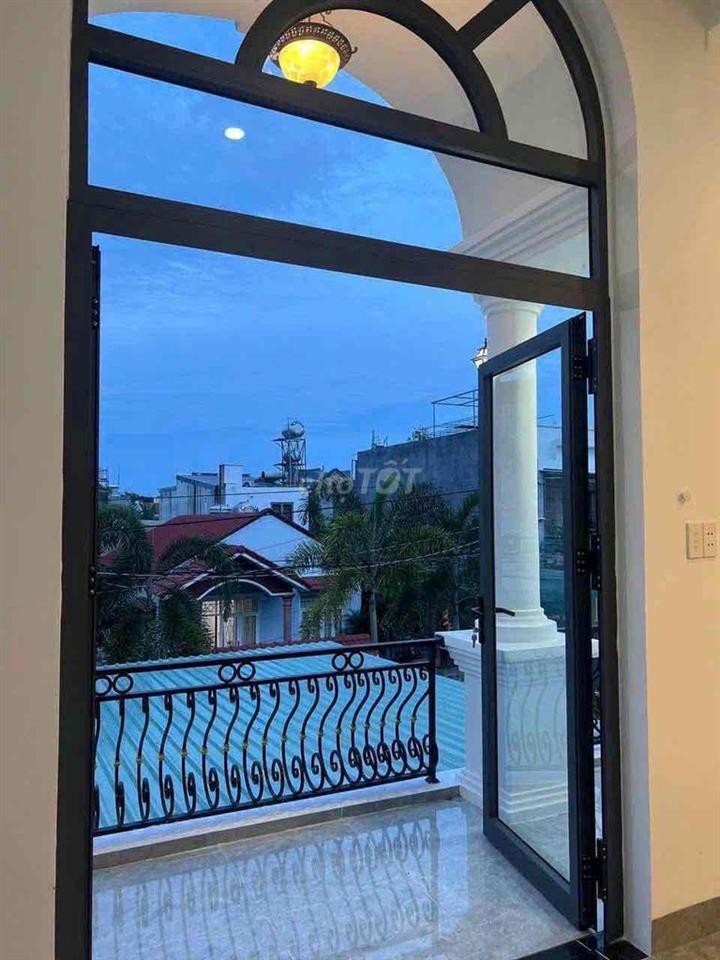 Nhà Phú Mỹ , Thủ Dầu Một , gần Thành Phố Mới 1 trệt 1 Lầu 3pn