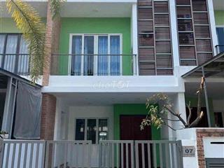 Nhà Phố Liền Kề Suncasa 1 , gần thành Phố Mới Bình Dương 1 trệt 2 Lầu