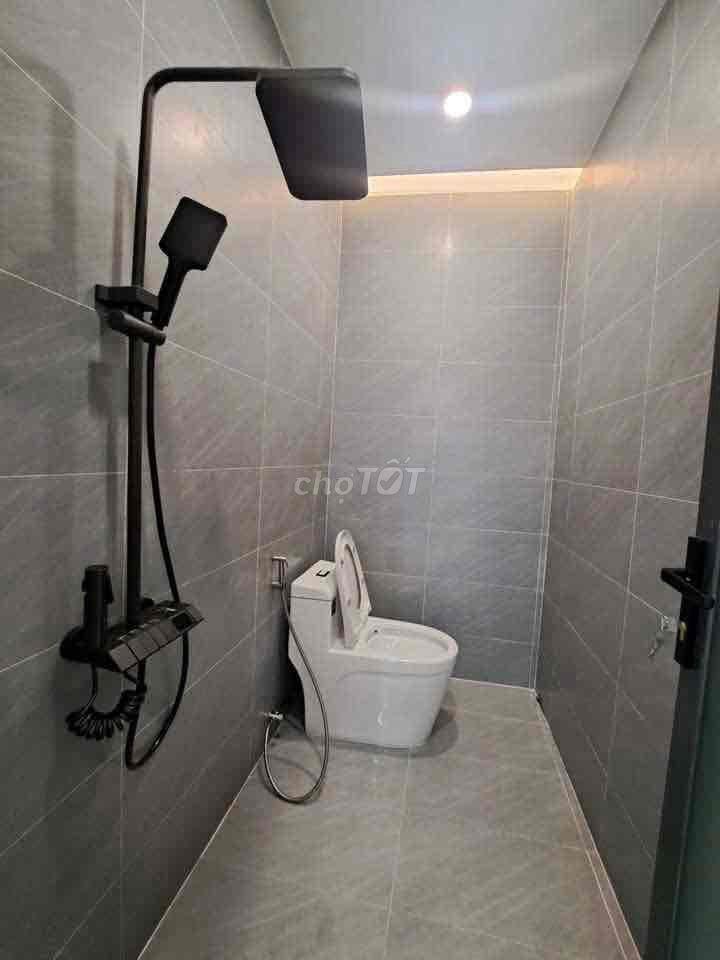 Nhà Phú Hoà Hẽm Lê Hồng Phong 2pn sẵn nội thất
