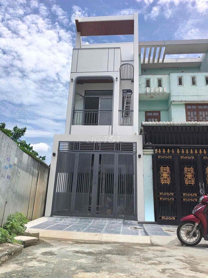 Nhà KDC Phú Hoà 2 , 1 trệt 2 Lầu 4pn , nở hậu sắp hoàn thiện