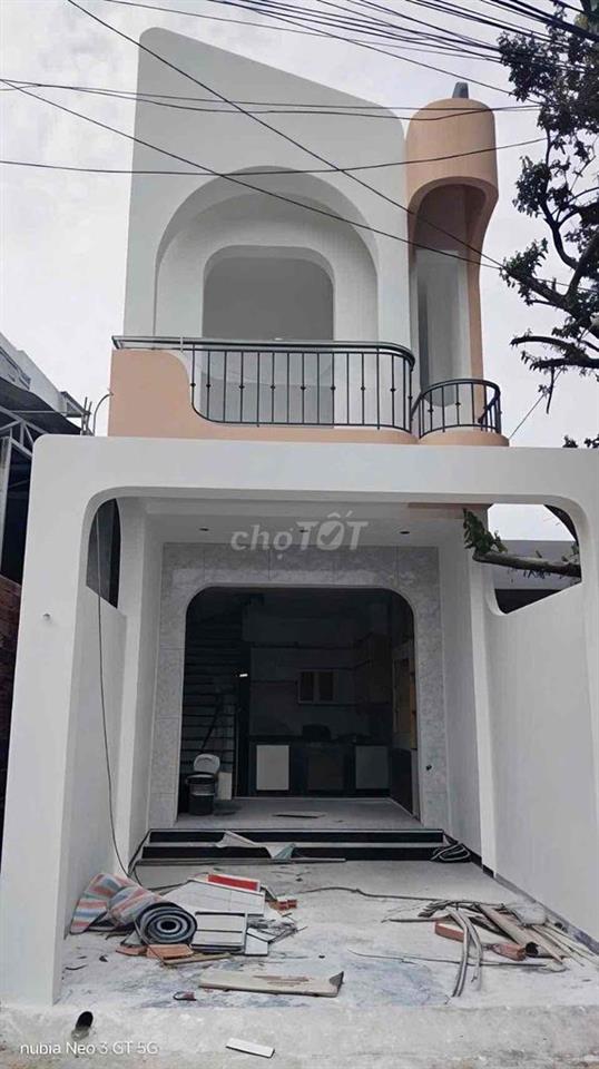 Nhà Phú Hoà gần Lê Hồng Phong ,1 trệt 1 Lầu 3pn. 10 ngày nữa bàn giao