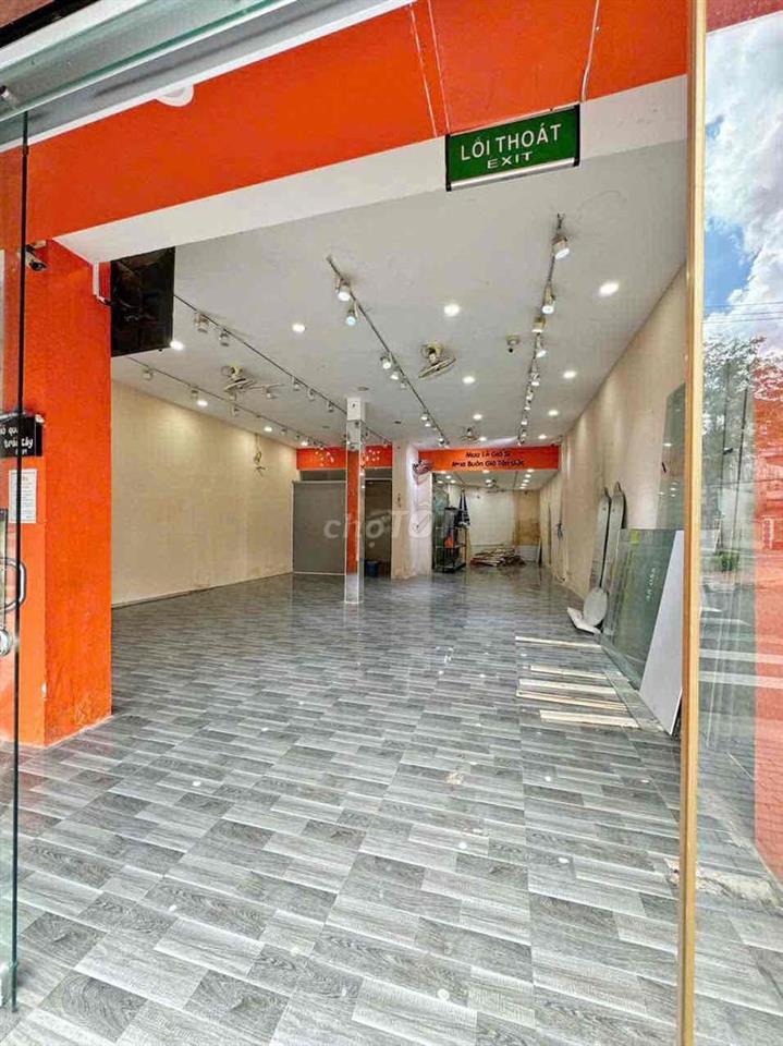 Bán Mặt Bằng Kinh Doanh Đường Bạch Đằng , Đối Diện công Viên ngang 7m