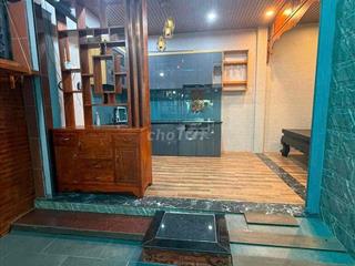 Nhà Hiệp Thành , căn góc , 2pn. sẵn nội thất