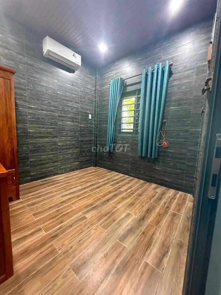 Nhà Hiệp Thành , căn góc , 2pn. sẵn nội thất