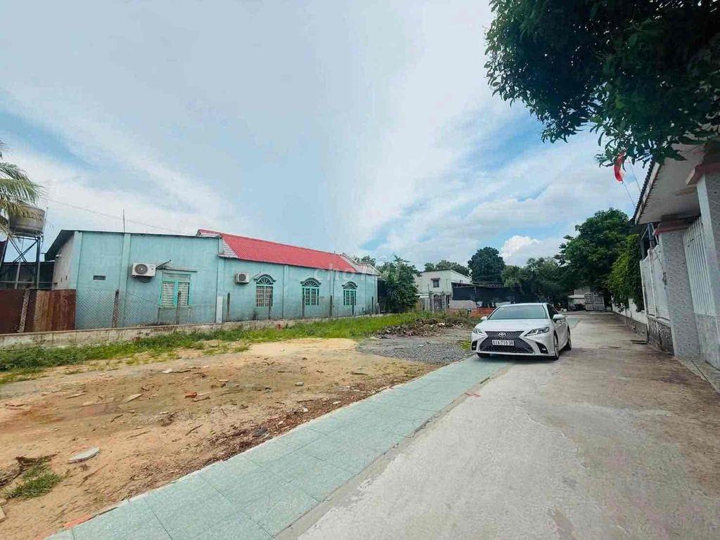 Đất Phú Lợi Hẽm 178 Huỳnh Văn luỹ , ngang 6,8m.