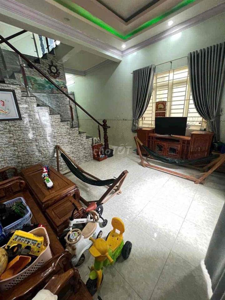 Nhà Phú Lợi cách Lê Hồng Phong 100m ,6x20m 2pn 3wc