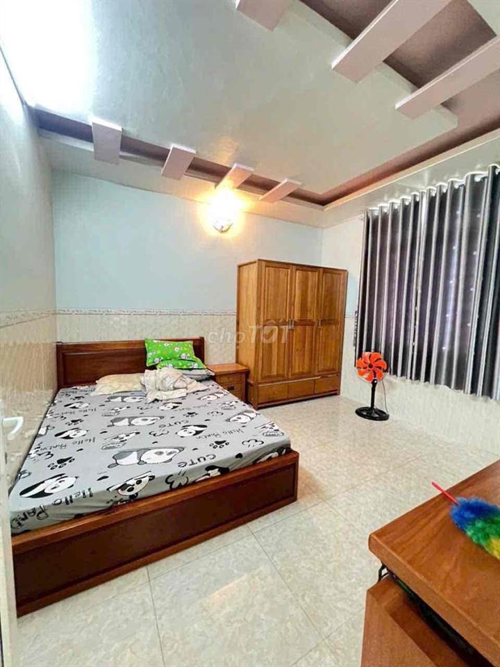 Nhà Phú Lợi cách Lê Hồng Phong 100m ,6x20m 2pn 3wc
