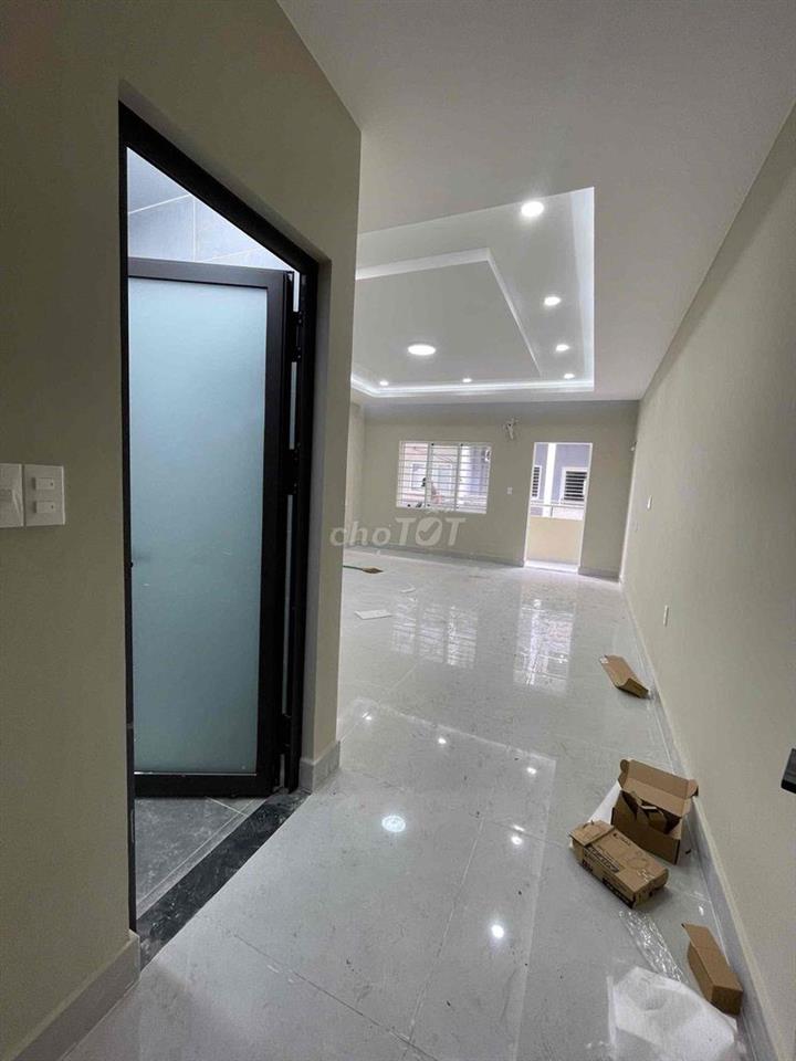 Nhà Phố Thương mai UniTown. thành Phố Mới . 4 tầng 6 phòng 7wc
