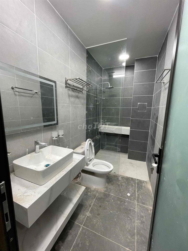 Nhà Phố Thương mai UniTown. thành Phố Mới . 4 tầng 6 phòng 7wc