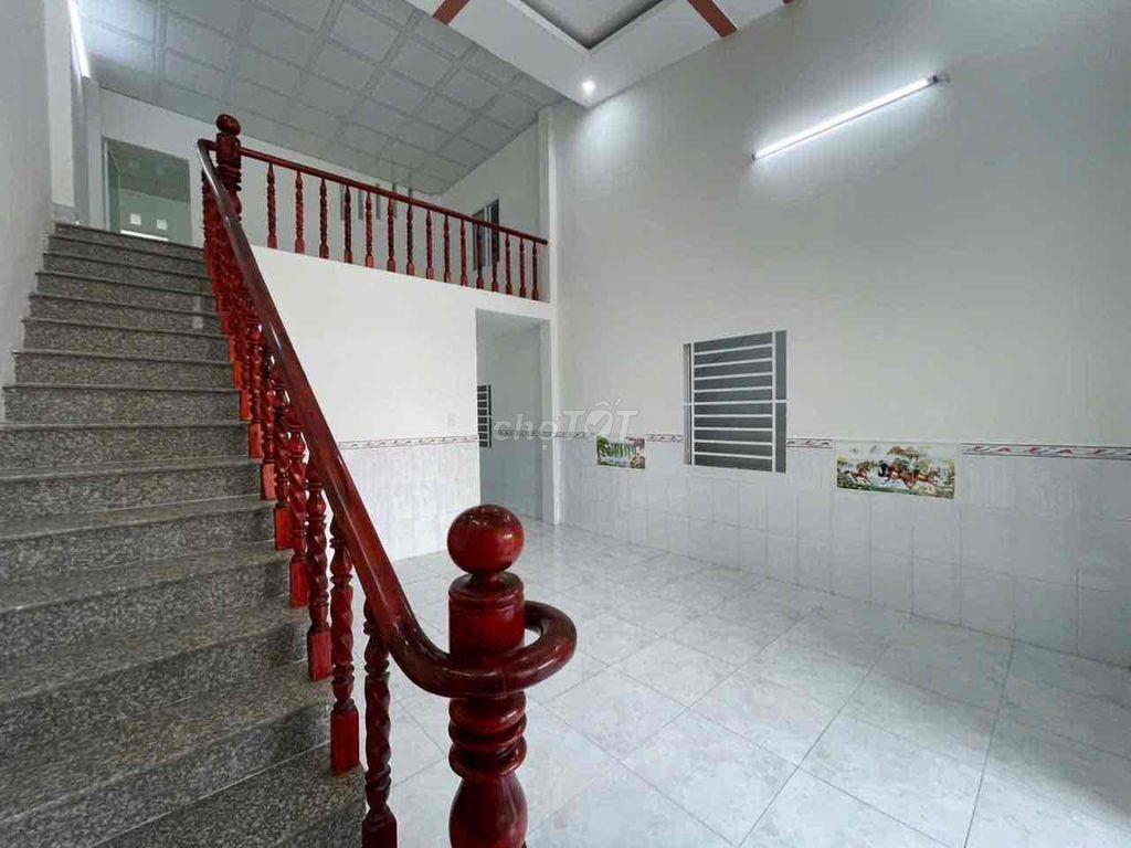 Nhà TDC Tân An , Thủ Dầu Một ,1 trệt 1 Lửng 3pn 3wc. ngang 5,5m