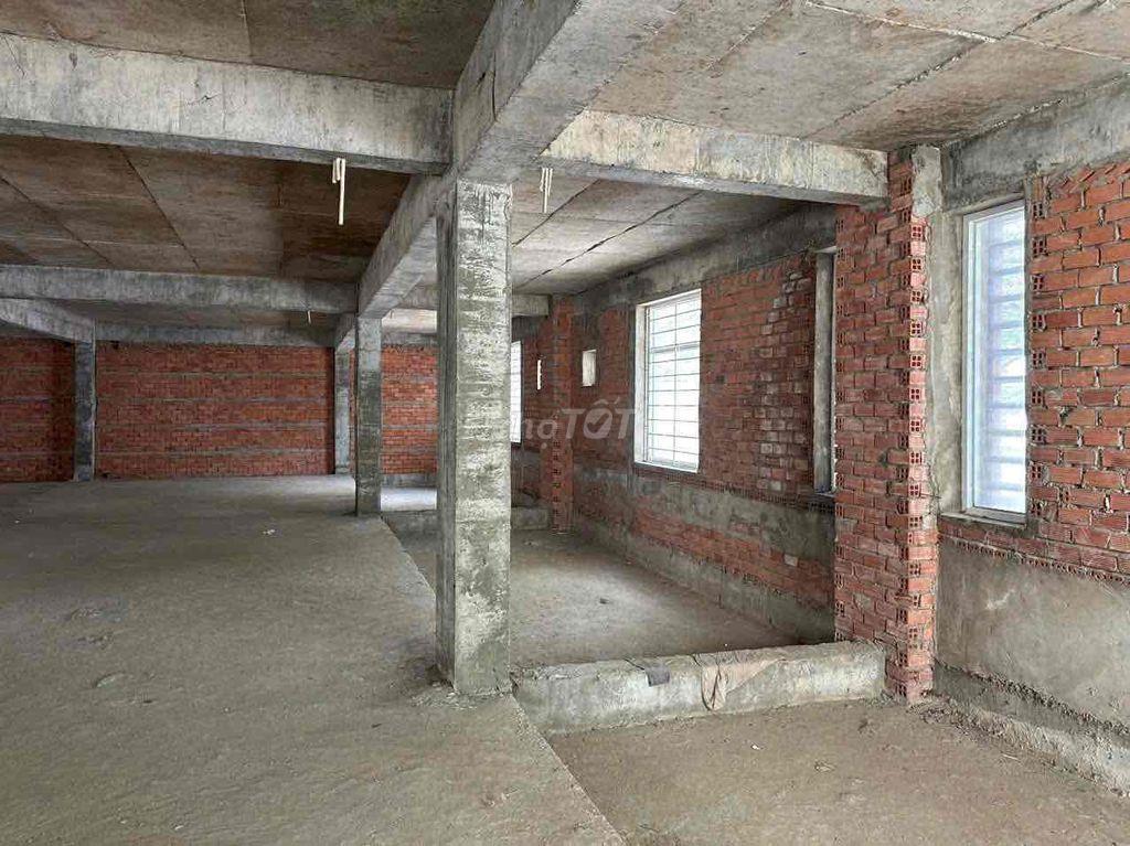 3 căn nhà phố Liền Kề China Tower. ngang 21m ,1500m2 , 3 tầng
