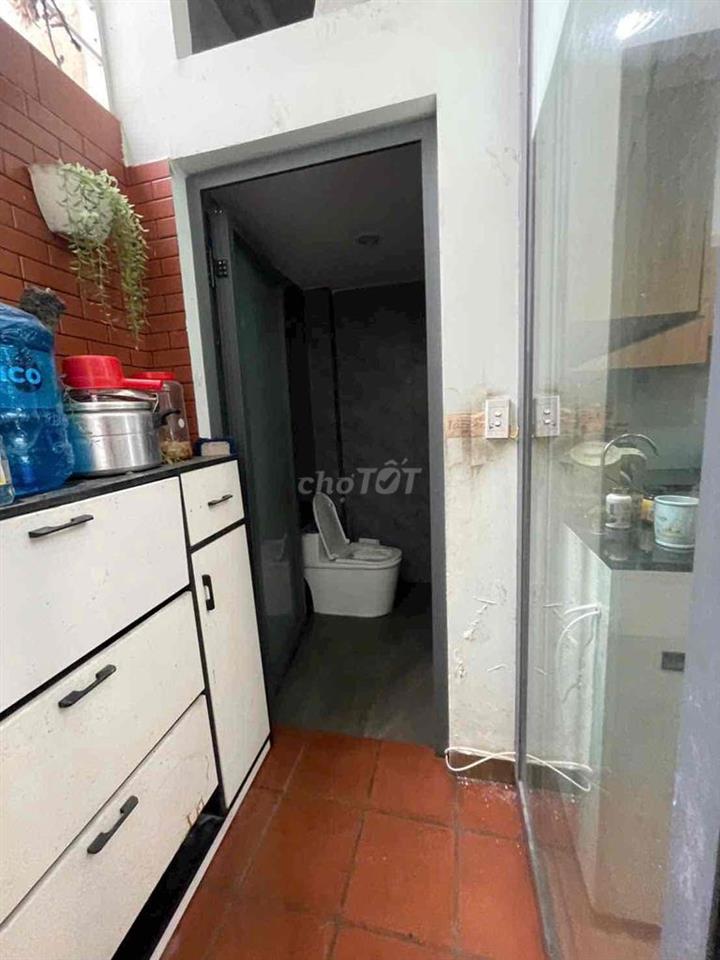 Cho thuê nhà mặt tiền Kinh Doanh. hẽm 93 Nguyễn Thị Minh Khai ,