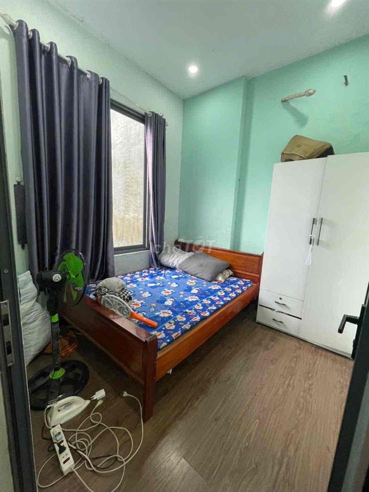Cho thuê nhà mặt tiền Kinh Doanh. hẽm 93 Nguyễn Thị Minh Khai ,